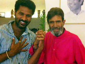 எம்ஜிஆர், ரஜினி, கமல் பற்றி மலரும் நினைவுகளில் மூழ்கிய ராஜேஷ் கன்னா! எம்ஜிஆர், ரஜினி, கமல் பற்றி மலரும் நினைவுகளில் மூழ்கிய ராஜேஷ் கன்னா!