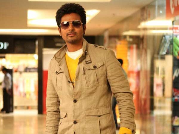 மான் கராத்தேயில் தப்புத்தப்பா குத்துச் சண்டை: சிவகார்த்திகேயன் மீது பரபரப்பு புகார் மான் கராத்தேயில் தப்புத்தப்பா குத்துச் சண்டை: சிவகார்த்திகேயன் மீது பரபரப்பு புகார்