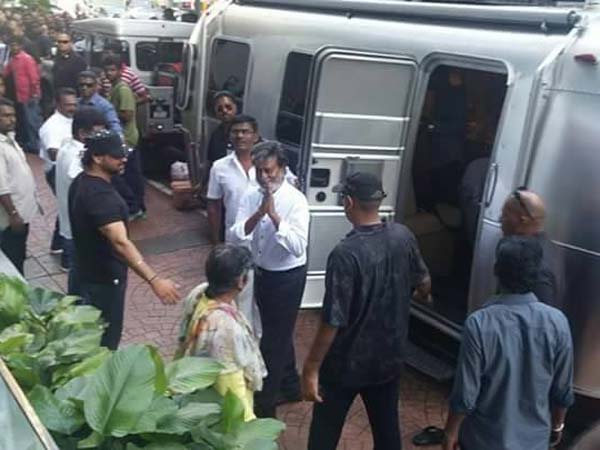 Rajinikanth stuns Malaysia Rajinikanth stuns Malaysia