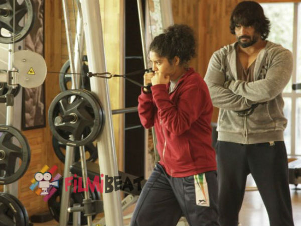 Iruthi Sutru Review Iruthi Sutru Review