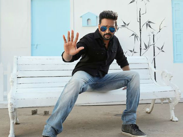 Dhillukku Dhuddu Review Dhillukku Dhuddu Review