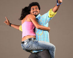 Vijay with Asin Vijay with Asin
