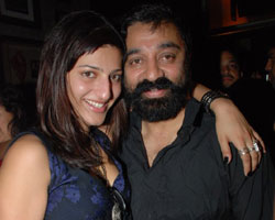 Kamal with daughter Sruthy Kamal with daughter Sruthy