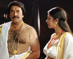 Kanika with Mammootty in Pazhassi Raaja Kanika with Mammootty in Pazhassi Raaja