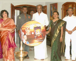 Latha Rajini, Rajini, Lawrence, Shoba Chandrasekar and SA Chandrasekar Latha Rajini, Rajini, Lawrence, Shoba Chandrasekar and SA Chandrasekar
