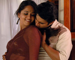 Madhavan with Anuska Madhavan with Anuska