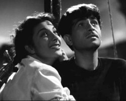 Nargi and Raj Kapoor in Awaara Nargi and Raj Kapoor in Awaara