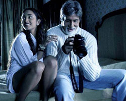 Amithab Bachan with Jiah Khan Amithab Bachan with Jiah Khan