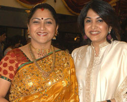 Kushboo with Ramyakrishnan Kushboo with Ramyakrishnan