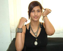 Surthi Hasan Surthi Hasan