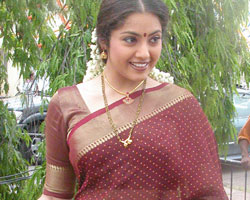 Meena Meena