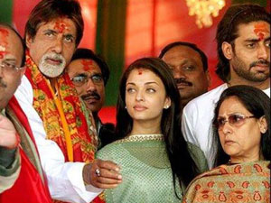 Aishwarya rai, Abishek and Amitab Bachan Aishwarya rai, Abishek and Amitab Bachan
