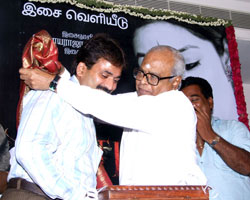 K Balachander with G Siva K Balachander with G Siva