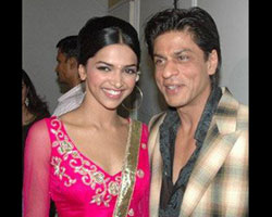 Shah Rukh Khan with Deepika Padukone Shah Rukh Khan with Deepika Padukone