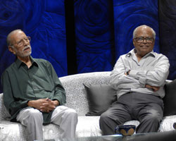K.Balachandar and Charuhasan in Idhayam Mantra Koffee with Anu K.Balachandar and Charuhasan in Idhayam Mantra Koffee with Anu