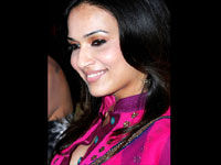 Soundarya Rajini Soundarya Rajini
