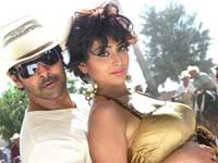 Vikram with Shreya Saran in Kandasamy Vikram with Shreya Saran in Kandasamy