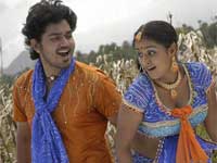Shakthi with Remya Nambeesan in Aattanayagan Shakthi with Remya Nambeesan in Aattanayagan