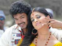 Vijay with Anshka Vijay with Anshka