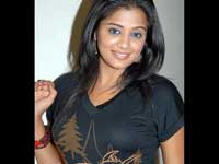 Priyamani Priyamani