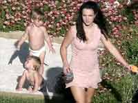 Britney Spears with kids Britney Spears with kids