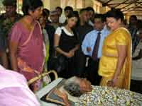 Asin visits Vavunia with Shranthi Rajapaksa Asin visits Vavunia with Shranthi Rajapaksa