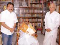 K S Gopalakrishnan invites CM K S Gopalakrishnan invites CM