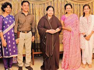 Kamal Hassan, Gowthami with Jayalalitha Kamal Hassan, Gowthami with Jayalalitha