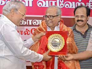 K Balachander Felicitated Dadasaheb Phalke Award K Balachander Felicitated Dadasaheb Phalke Award