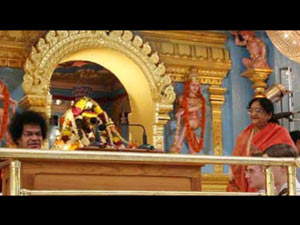 Anjali Devi with late Sai Baba Anjali Devi with late Sai Baba