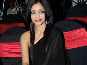 Janani Iyer Janani Iyer