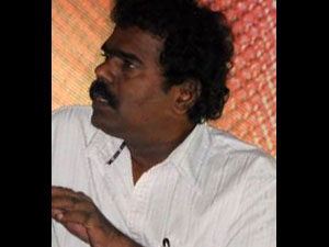 மக்களாட்சியின் சோகம்