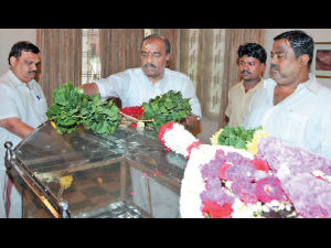 Rukmani Nambiar Rukmani Nambiar