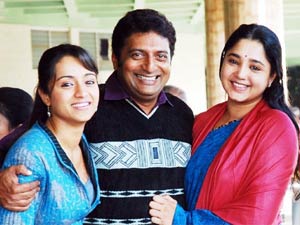 Abhiyum Naanum Movie Abhiyum Naanum Movie