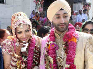 Yuktha Mukhi with her Husband Yuktha Mukhi with her Husband
