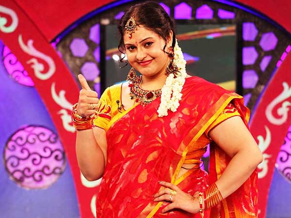 ஆயிரத்தில் ஒருத்தியான மந்த்ரா