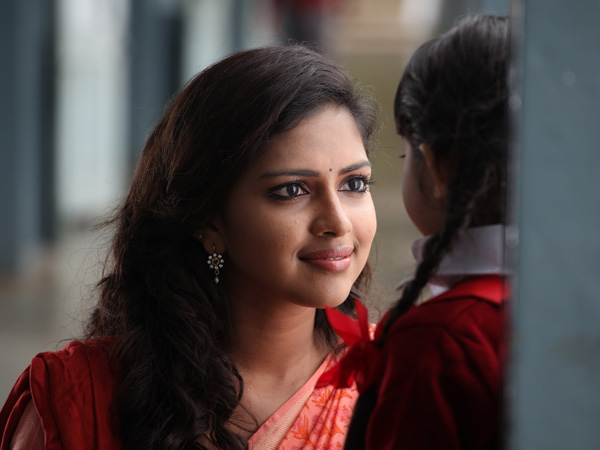 தெய்வத் திருமகள்