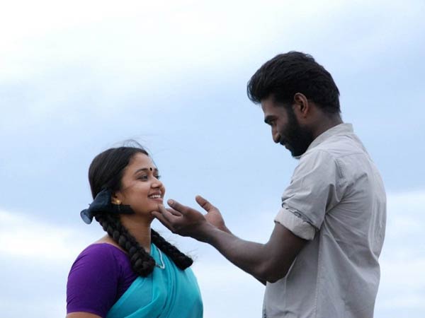 பச்சை என்கிற காத்து