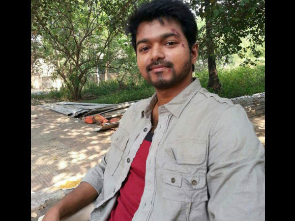 பிரபலமான டிவி தொகுப்பாளினி