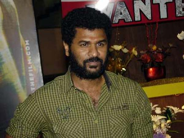தயாரிப்பாளரும் இவரே