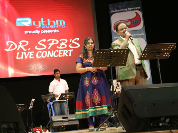 இனிய குரலில் அசத்தும் எஸ்.பி.பி.