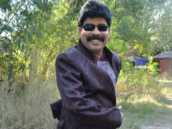 புதுவையில்...
