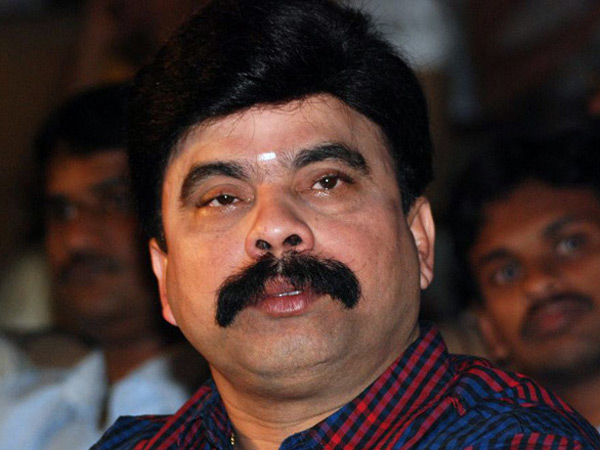 சால்வை மரியாதை...