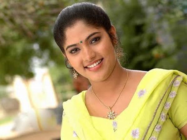 அதை வெட்டி இதை தூக்கி அத்தோடு சேர்த்து...