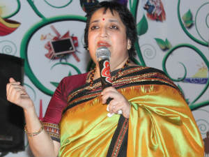 Latha Rajini launches 'I'm for India' Latha Rajini launches 'I'm for India'