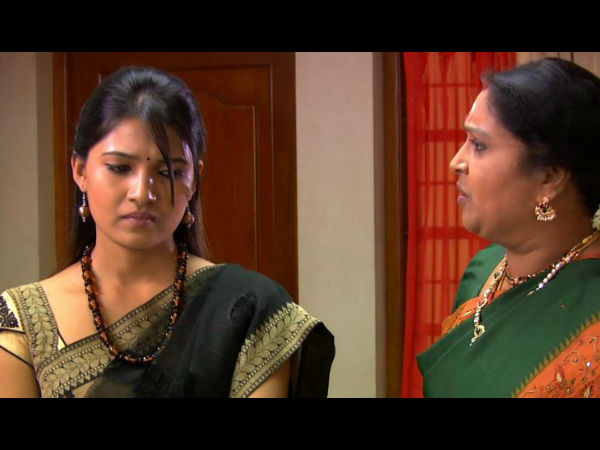 அத்தையாக அனுராதா