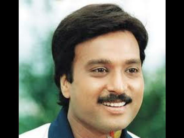 வெத்தல போட்ட ஷோக்குல...