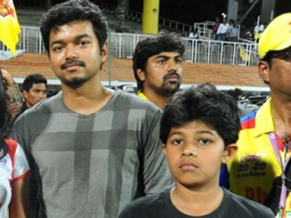 காலேஜ் கண்டிப்பா முடிக்கணும்
