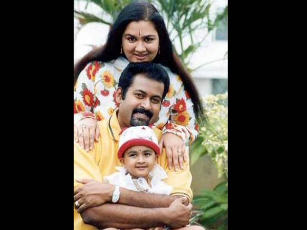 ஊர்வசி – மனோஜ். கே.ஜெயன்