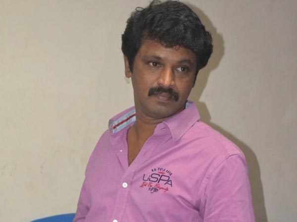 கர்வமில்லா சந்தானம்